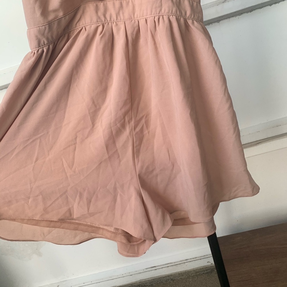 ASTR The Label Blush Flutter Cape Romper - Picture 9 of 10